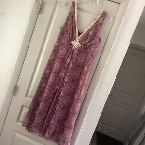 Jonathan martin Sz 6 V-neck Midi dress dark mauvy-wine& cream